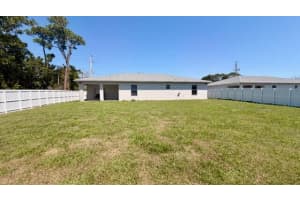 2490 Bayshore Boulevard, Port Saint Lucie, FL 34984 - MLS#B26005461