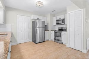 643 Grenada Street, Port Saint Lucie, FL 34983 - MLS#B26005468