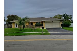 9121 13th Street, Plantation, FL 33322 - MLS#B26005476