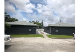 2442 Jackson Street, Hollywood, FL 33020 - MLS#B26005496