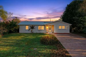 2315 19th Court, Jensen Beach, FL 34957 - MLS#B26005498