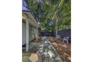 519 M Street, Lake Worth Beach, FL 33460 - MLS#B26005506