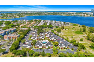 637 Executive Center Drive, West Palm Beach, FL 33401 - MLS#B26005517