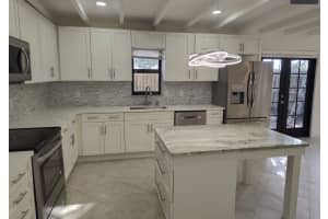 3642 Gulfstream Road, Lake Worth Beach, FL 33461 - MLS#B26005542