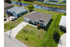 138 Carter Avenue, Port Saint Lucie, FL 34983 - MLS#B26005559