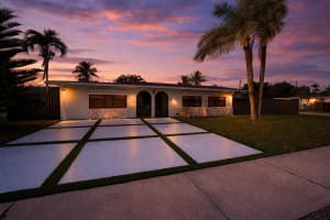 8805 43rd Terrace, Miami, FL 33165 - MLS#B26005591