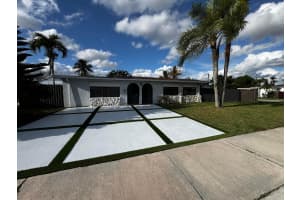 8805 43rd Terrace, Miami, FL 33165 - MLS#B26005591