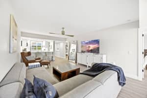 6061 Balboa Circle, Boca Raton, FL 33433 - MLS#B26005645