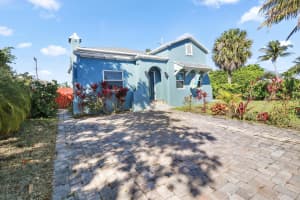 301 Hawthorne Drive, Lake Park, FL 33403 - MLS#B26005661