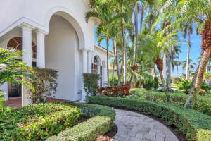 528 Les Jardin Drive, Palm Beach Gardens, FL 33410 - MLS#B26005696