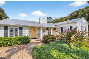 23 Dixie Boulevard, Delray Beach, FL 33444 - MLS#B26005710