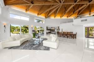 3521 Glenwood Court, Delray Beach, FL 33445 - MLS#B26005722