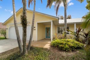 2280 Longhorn Avenue, Port Saint Lucie, FL 34952 - MLS#B26005732