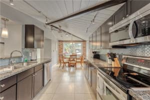 1517 17th Terrace, Fort Lauderdale, FL 33304 - MLS#B26005739