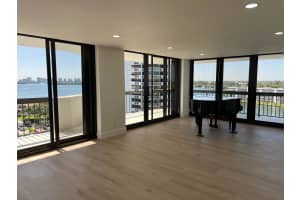 108 Lakeshore Drive, North Palm Beach, FL 33408 - MLS#B26005760