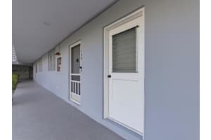 5700 2nd Avenue, Boca Raton, FL 33487 - MLS#B26005768