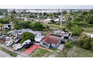 2743 Kentucky Street, West Palm Beach, FL 33406 - MLS#B26005789