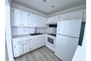 98 Tilford Place, Deerfield Beach, FL 33442 - MLS#B26005814