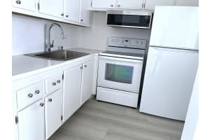 98 Tilford Place, Deerfield Beach, FL 33442 - MLS#B26005814