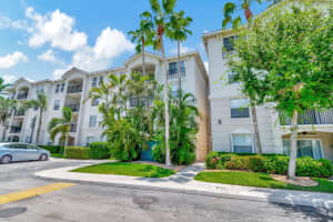 3317 Tuscany Way, Boynton Beach, FL 33435 - MLS#B26005837