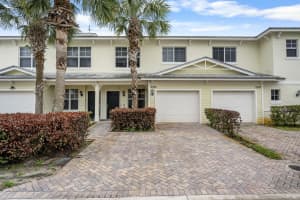 2545 Creekside Drive, Fort Pierce, FL 34981 - MLS#B26005847