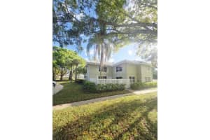 1956 Hartford Court, West Palm Beach, FL 33409 - MLS#B26005850