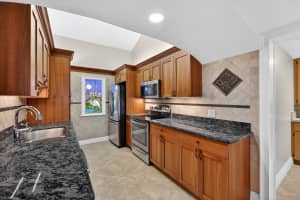 301 Ocean Bluffs Boulevard, Jupiter, FL 33477 - MLS#B26005856