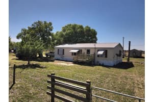 1651 Coffey Road, Moore Haven, FL 33471 - MLS#B26005865