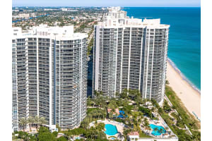 3200 Ocean Boulevard, Fort Lauderdale, FL 33308 - MLS#B26005931