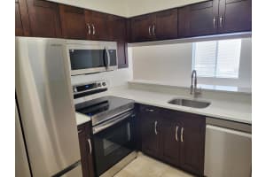 1138 Coral Club Drive, Coral Springs, FL 33071 - MLS#B26005981