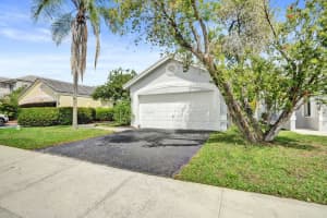 2702 Arborwood Road, Davie, FL 33328 - MLS#B26005985