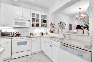 7623 Southampton Terrace, Tamarac, FL 33321 - MLS#B26005996