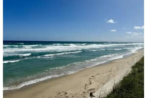 4501 Ocean Boulevard, Lantana, FL 33480 - MLS#B26006008