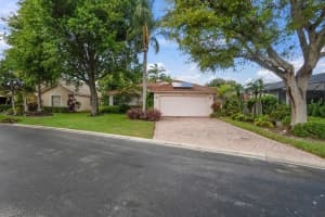 2534 Egret Lake Drive, Greenacres, FL 33413 - MLS#B26006013
