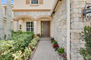 4684 Veteran Terrace, Lake Worth, FL 33463 - MLS#B26006026