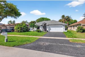 18304 181st Circle, Boca Raton, FL 33498 - MLS#B26006066