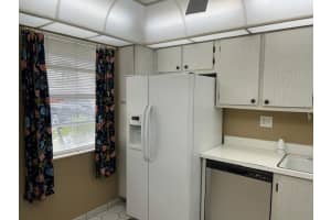 160 Lake Gloria Drive, West Palm Beach, FL 33411 - MLS#B26006082