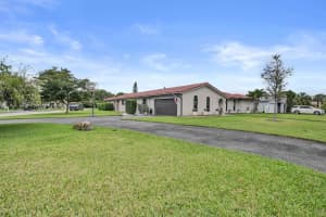 8500 19th Drive, Coral Springs, FL 33071 - MLS#B26006086