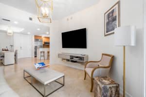 701 Olive Avenue, West Palm Beach, FL 33401 - MLS#B26006088