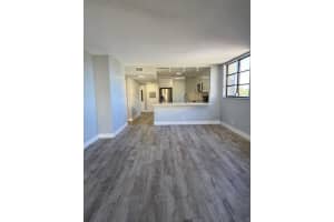 6475 Oakland Park Boulevard, Lauderhill, FL 33313 - MLS#B26006124