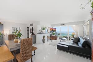 2715 Ocean Boulevard, Fort Lauderdale, FL 33308 - MLS#B26006135