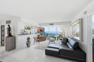 2715 Ocean Boulevard, Fort Lauderdale, FL 33308 - MLS#B26006135