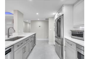 1150 Hillsboro Mile 302, Hillsboro Beach, FL 33062, Hillsboro Beach, FL 33062 - MLS#B26006146