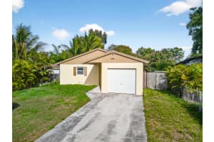 328 Jennings Avenue, Greenacres, FL 33463 - MLS#B26006159