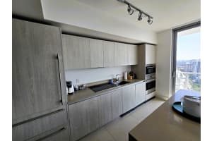 4111 Ocean Drive, Hollywood, FL 33019 - MLS#B26006175