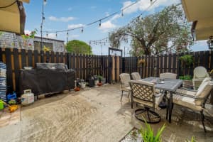 393 Lake Arbor Drive, Palm Springs, FL 33461 - MLS#B26006201