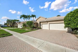 4241 Wellington Shores Drive, Wellington, FL 33449 - MLS#B26006211