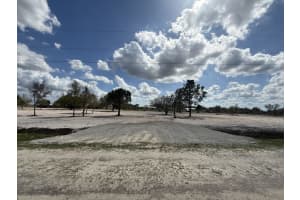 14416 252nd Street, Okeechobee, FL 34972 - MLS#B26006226