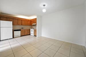 262 Woodland Road, Palm Springs, FL 33461 - MLS#B26006260