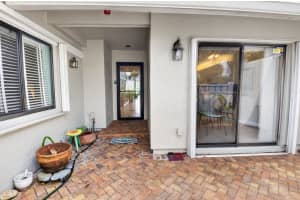 30 Eastgate Drive, Boynton Beach, FL 33436 - MLS#B26006299